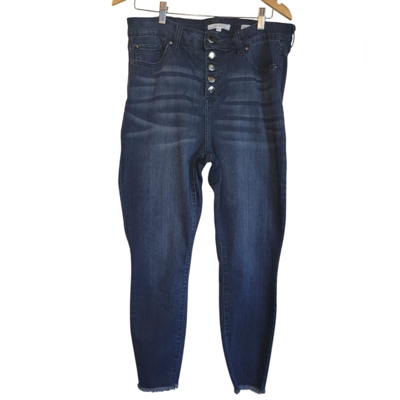 Sz 14 A BEAUTIFUL SOUL Darkwash Blue Denim Skinny Ankle Jeans - Picture 1 of 4